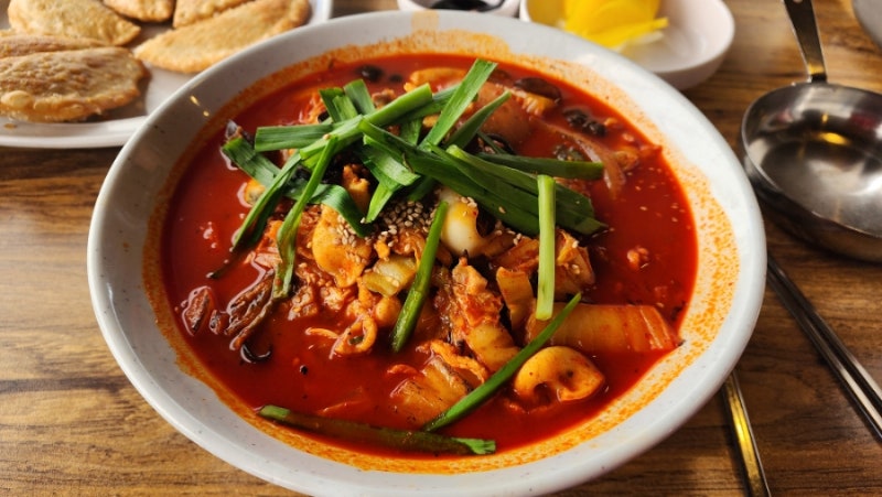 시흥 물왕리 저수지 [진짬뽕진차이나 ] 국물맛이 끝내줘요!!