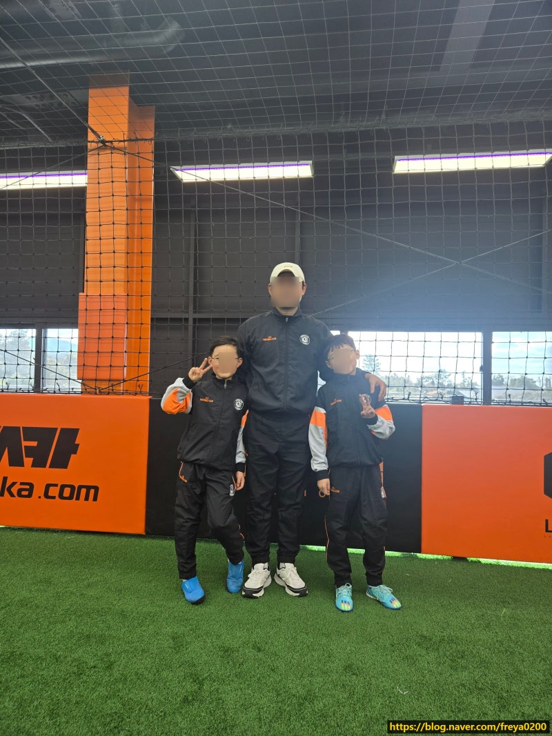 ⚽ 아이를 축구선수로 키우고 싶다면? 제주영어교육도시 이천수축구교실이 정답인 이유!