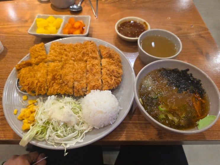  맛집 탐방 16회차(야탑 모노끼 돈까스):야탑 돈까스 맛집, 매콤 치즈 돈까스, 모밀 돈까스 세트