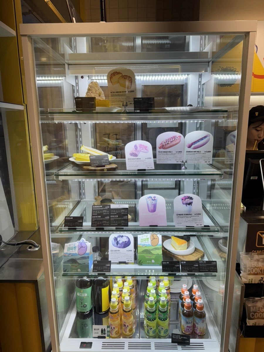 메가MGC커피 완주봉동산단점 사진 4