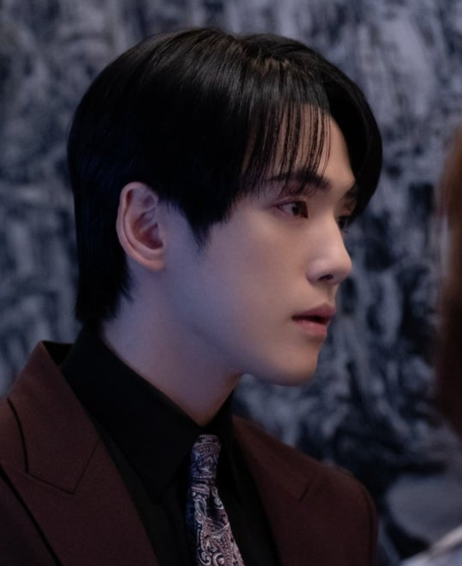   김정현·박민영 핑크빛 기류? 드라마 '세이렌' 속 치명적인 로맨스릴러 탄생