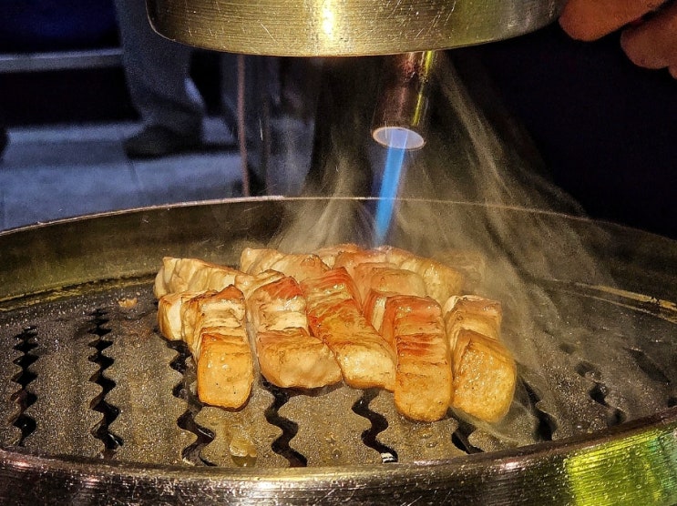 [청량리 맛집] 미래회관 청량리 아트포레스트점, 엄블랑 숙성을 통해 완성해낸 완벽한 한 점! (청량리 삼겹살, 청량리역 점심, 청량리 구워주는 고기집)