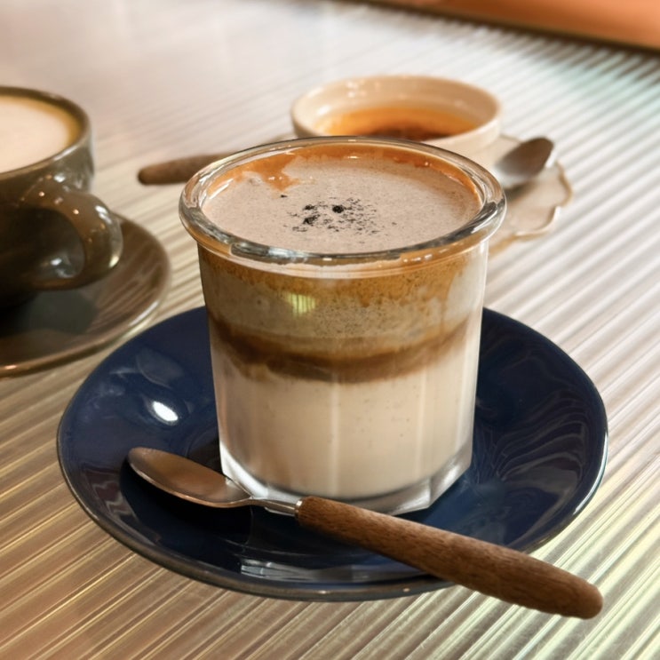  금천구 시흥동 숨은 감성카페 이티비티 크림브륄레 디저트 맛집