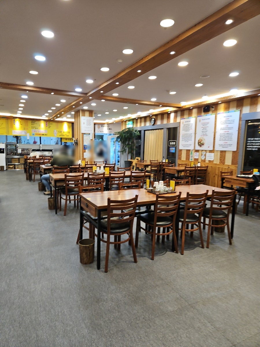 일품돼지국밥 율하점 사진 6