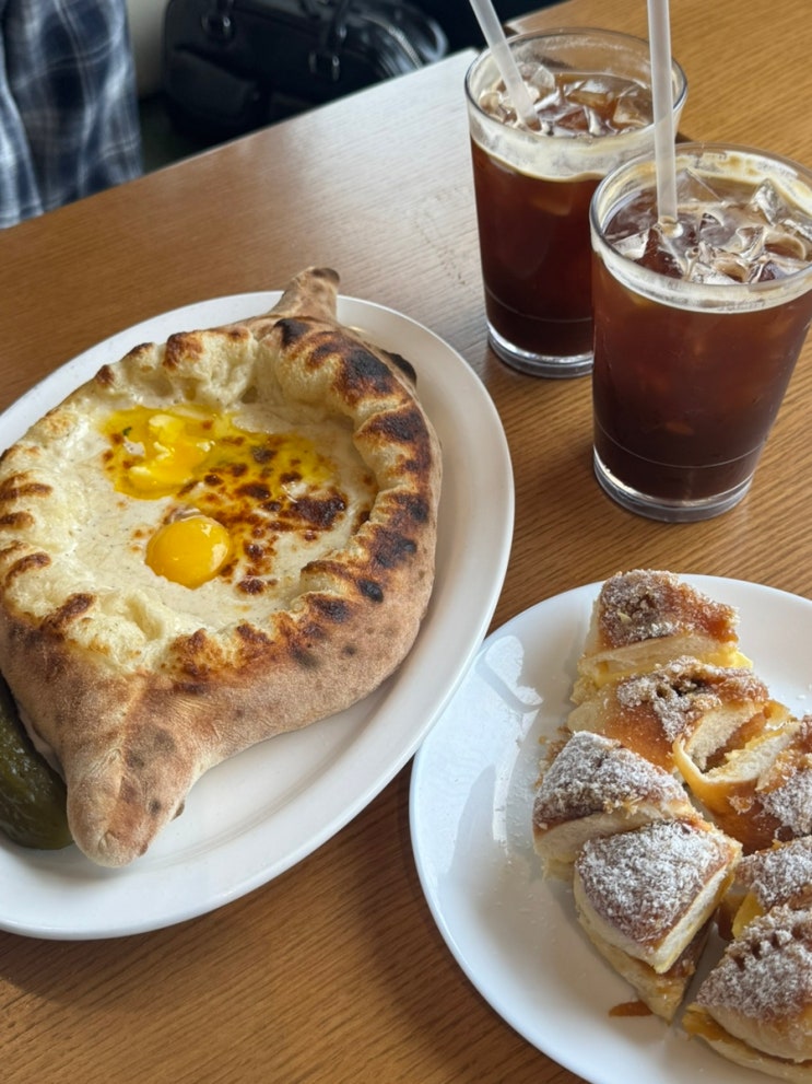  인덕원 대형카페 화덕피자 베이커리 최애 맛집 헤이도우