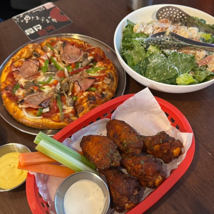  강남 논현역 피자 맛집 더피자스탠드 논현점