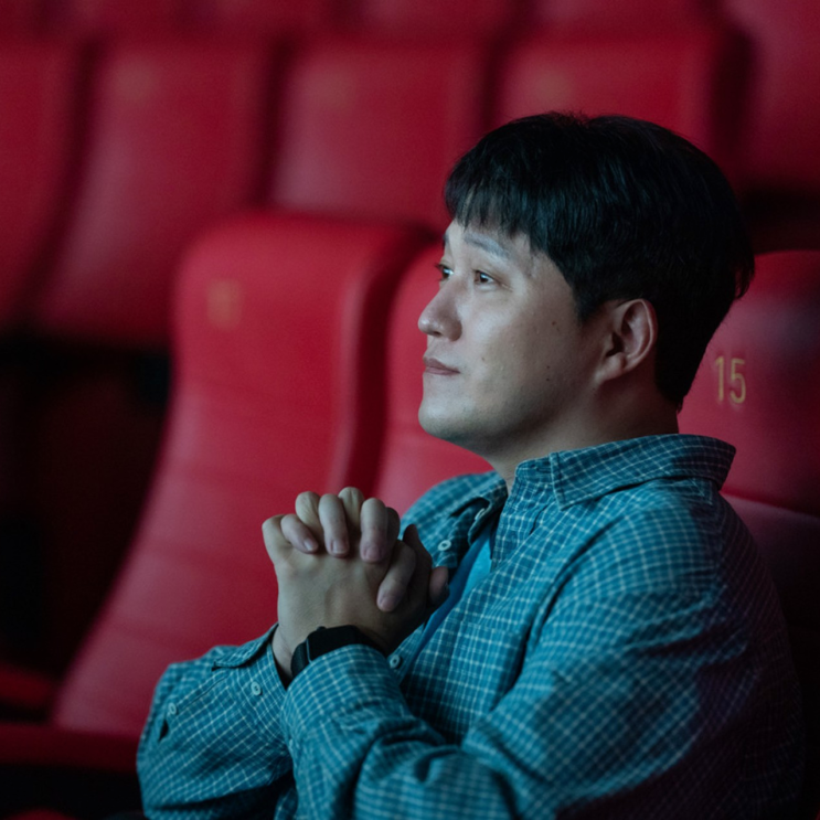  영화 극장의 시간들 정보 출연진 포토 상영일정 등장인물