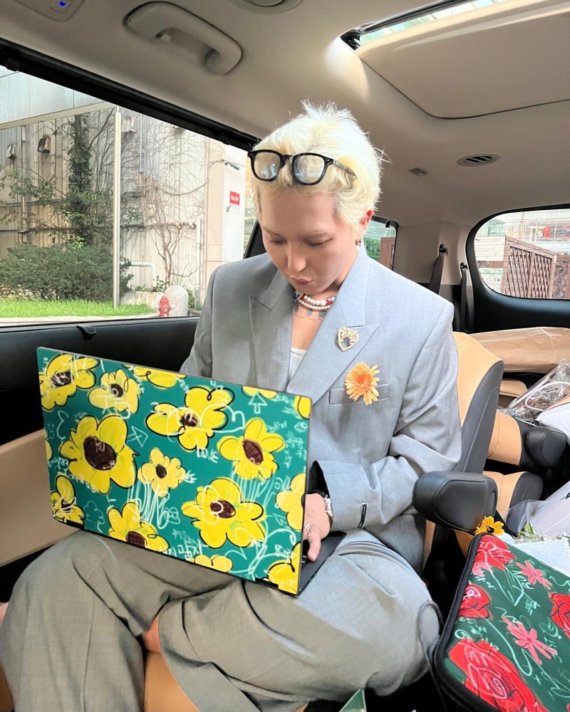 송민호 프로필 나이 키 고향 학력 근황 무한한 변주와 성장의 기록