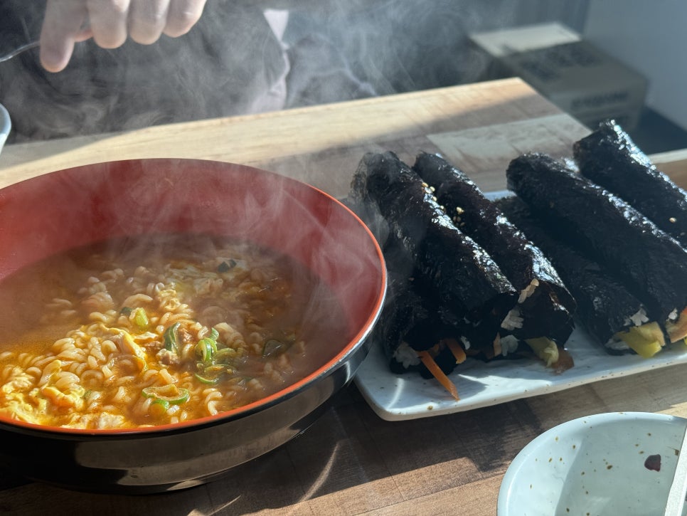 삼색꼬맹이김밥 사진 1