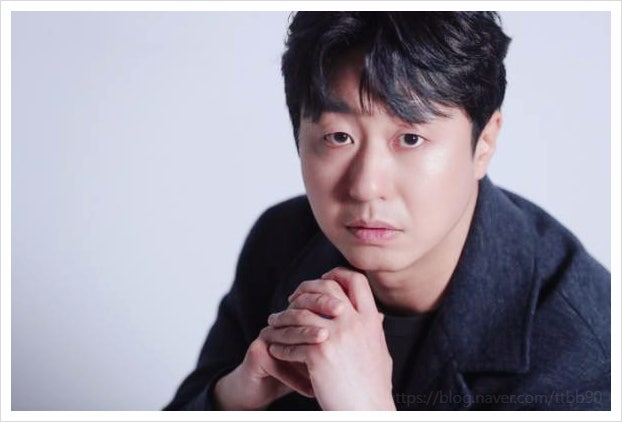 응급실 의사도 경악! 유방암 2기에서 4기까지 방치된 배우 배유람 가족의 눈물겨운 사연