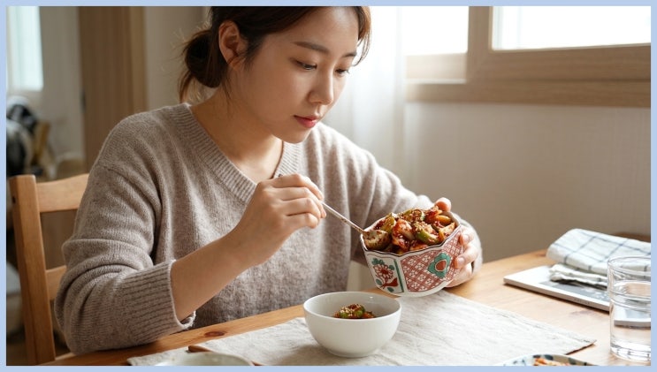  입맛 싹 도는 매콤새콤 오이무침 레시피 10분 절임으로 탄생한 이 아삭함 좀 보세요!