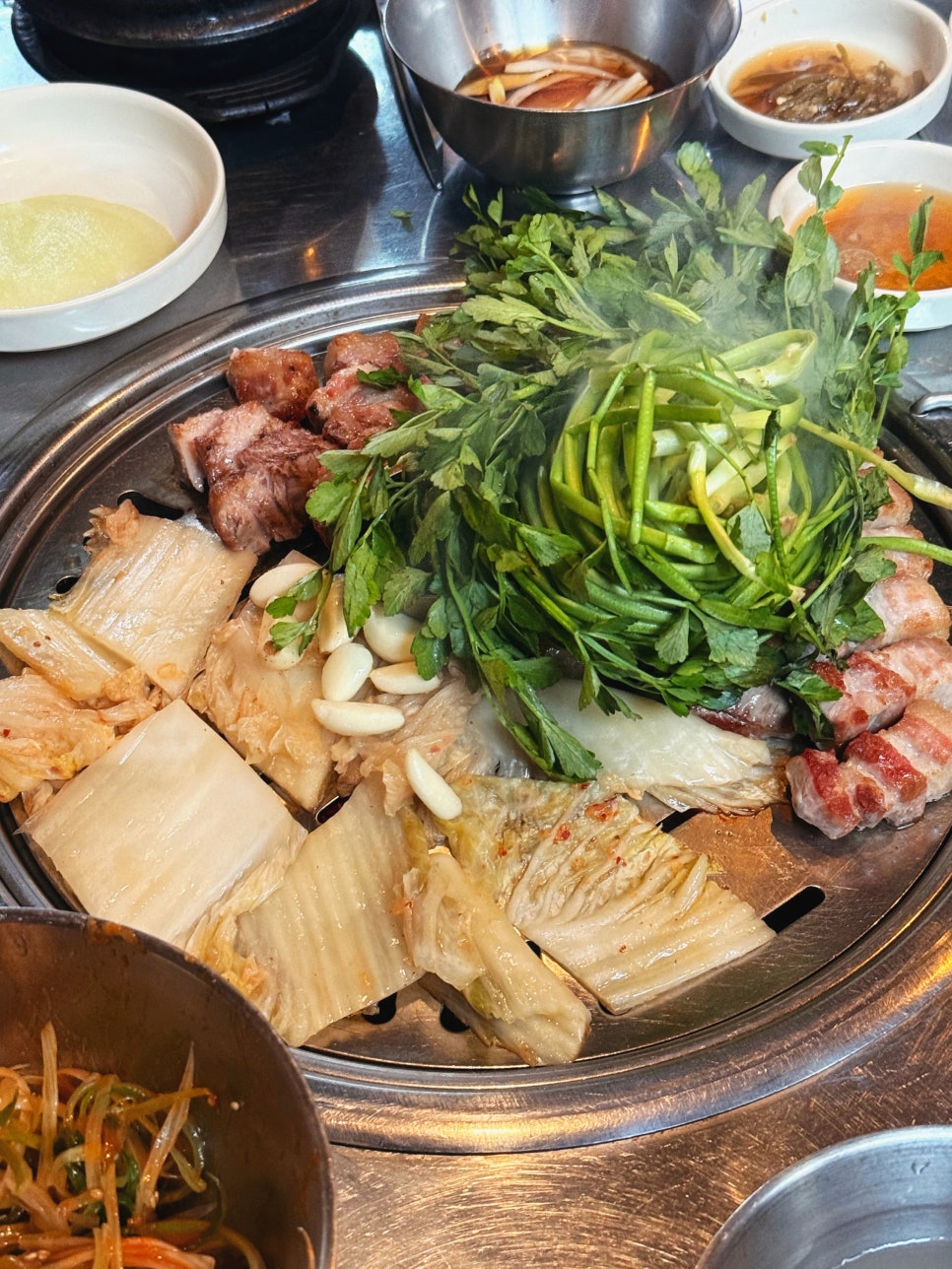 돈필살 봉담직영점 사진 1