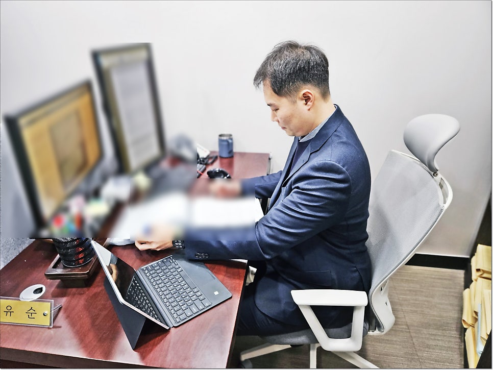 네트워크로펌 전관변호사 선임 검색했다면 관련 사진