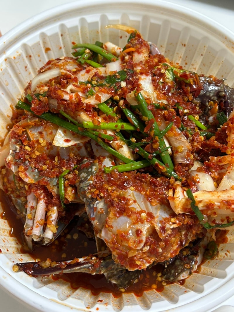 수원 인계동 꽃게무침 맛집 짱돌네 매운 꽃게무침 포장 후기
