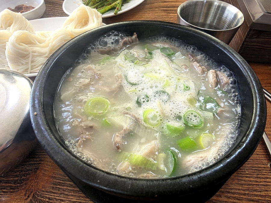 부자돼지국밥 사진 5