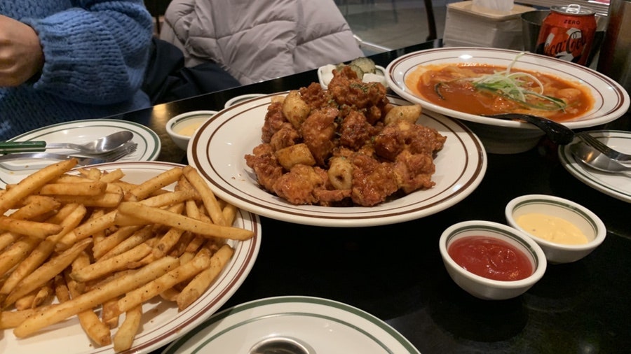깐부치킨 별내역점 사진 1