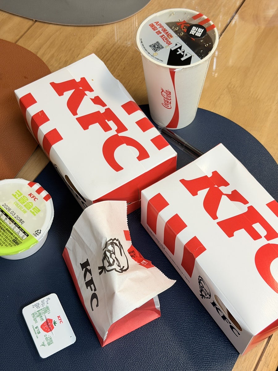 KFC 부평역점 사진 3