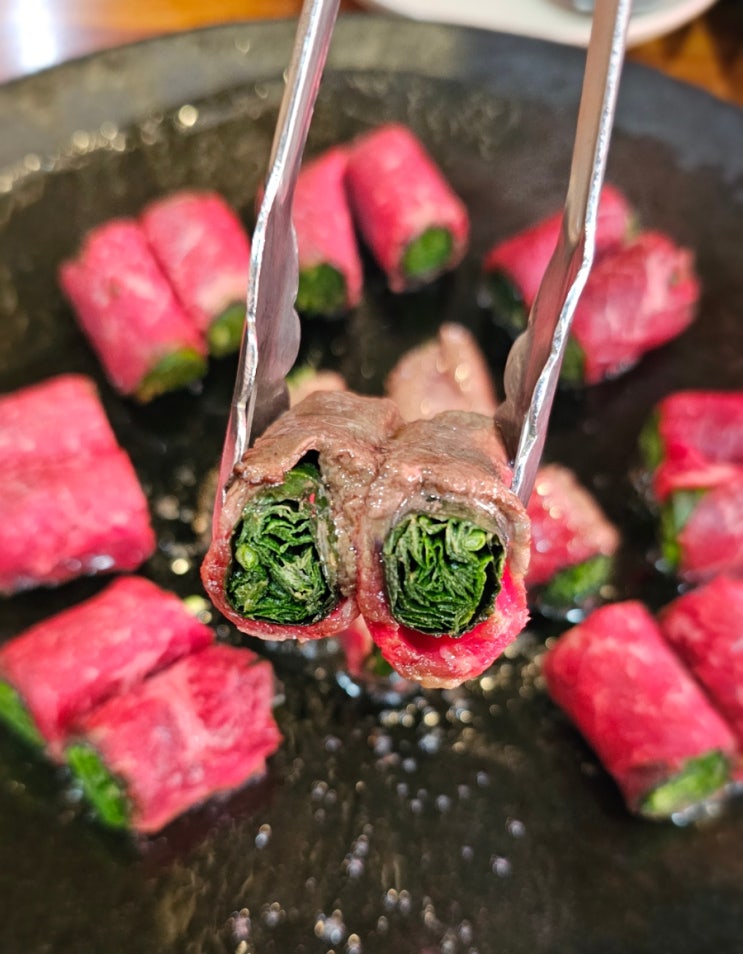  파주 가볼만한곳 삼고집 파주본점 내돈내산 아울렛 임진각 평화누리공원 맛집 헤이리 프로방스 마을 손말이고기