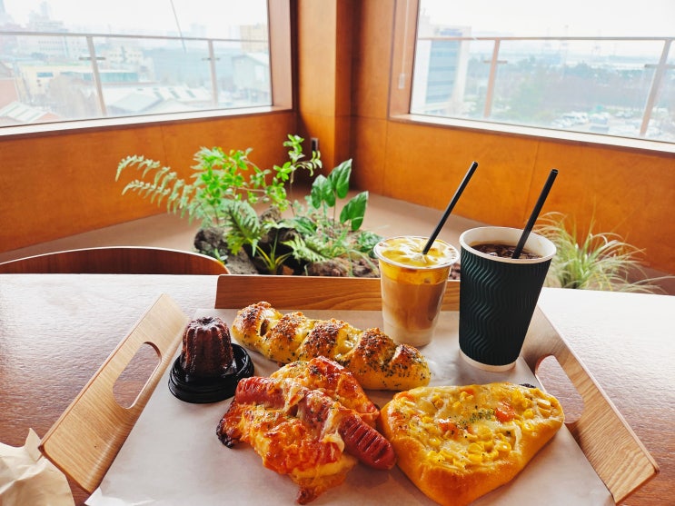  인천 차이나타운 베이커리 카페 "해운대달맞이빵 인천차이나타운점" 인천역 빵지순례 디저트 맛집