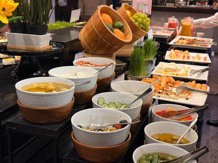  [부산 맛집] "축의금이 하나도 안 아깝다!" W웨딩 마리나 하객이 극찬한 마리나블루키친 뷔페 후기 