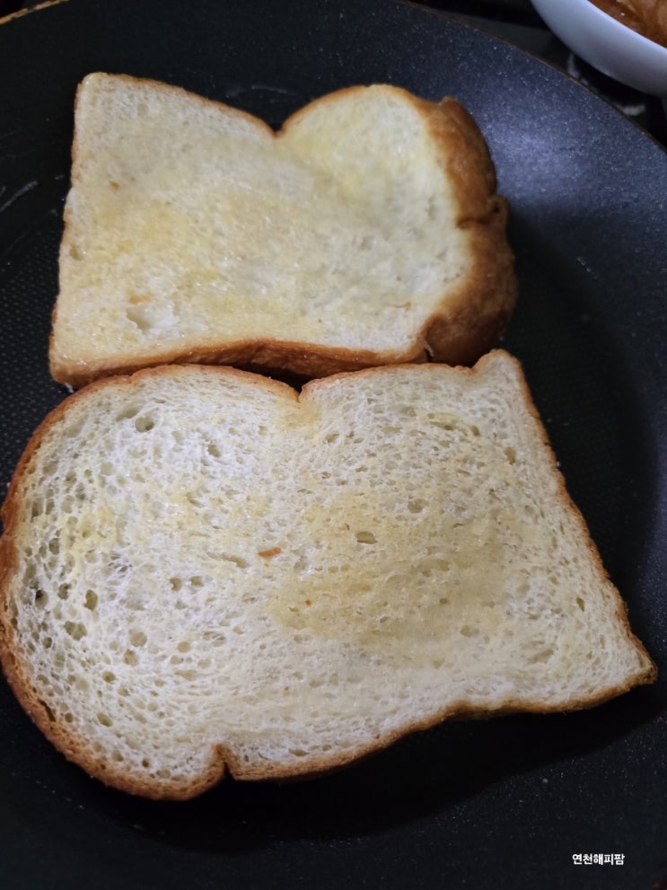  주말 집밥 먹방 김치전 바삭하게 부치는 꿀팁