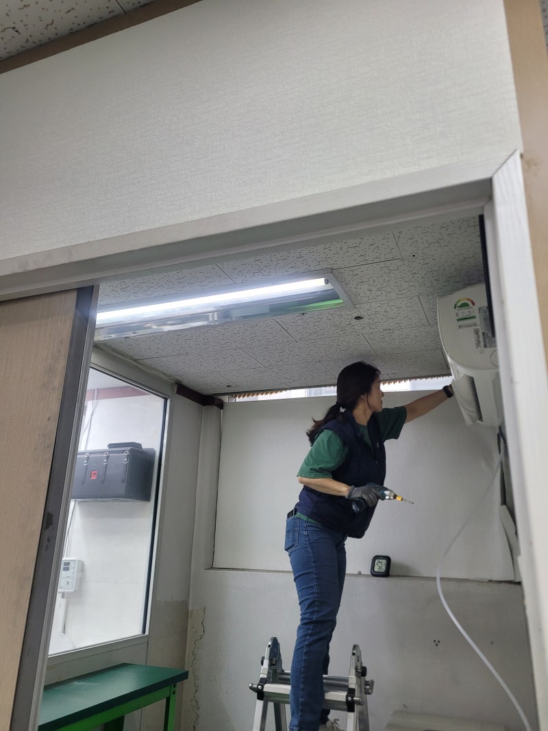 지하 인쇄소 습기 잡는법, 대용량제습기 NED-066P, NED-085P 설치 추천합니다.