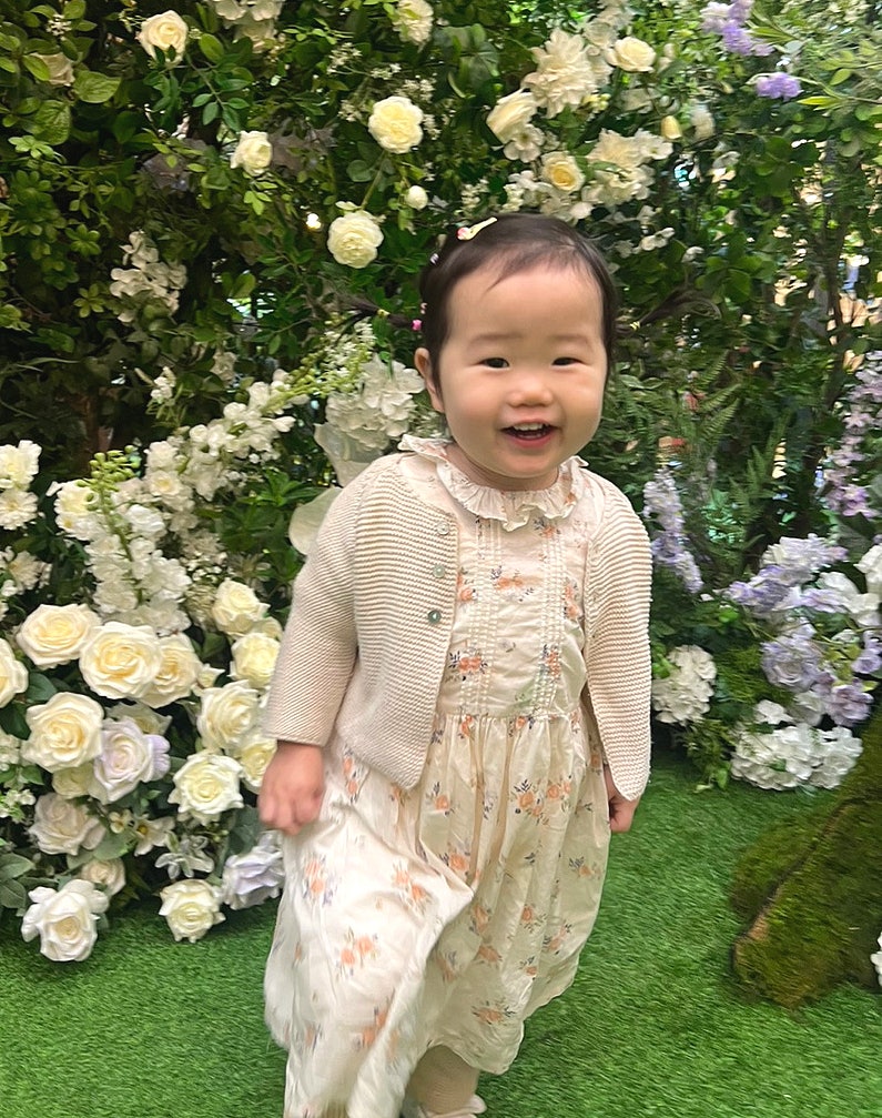 슈슈앤크라 원피스 3Y 사이즈 팁 81cm 두돌아기 가디건 2Y 착샷 후기