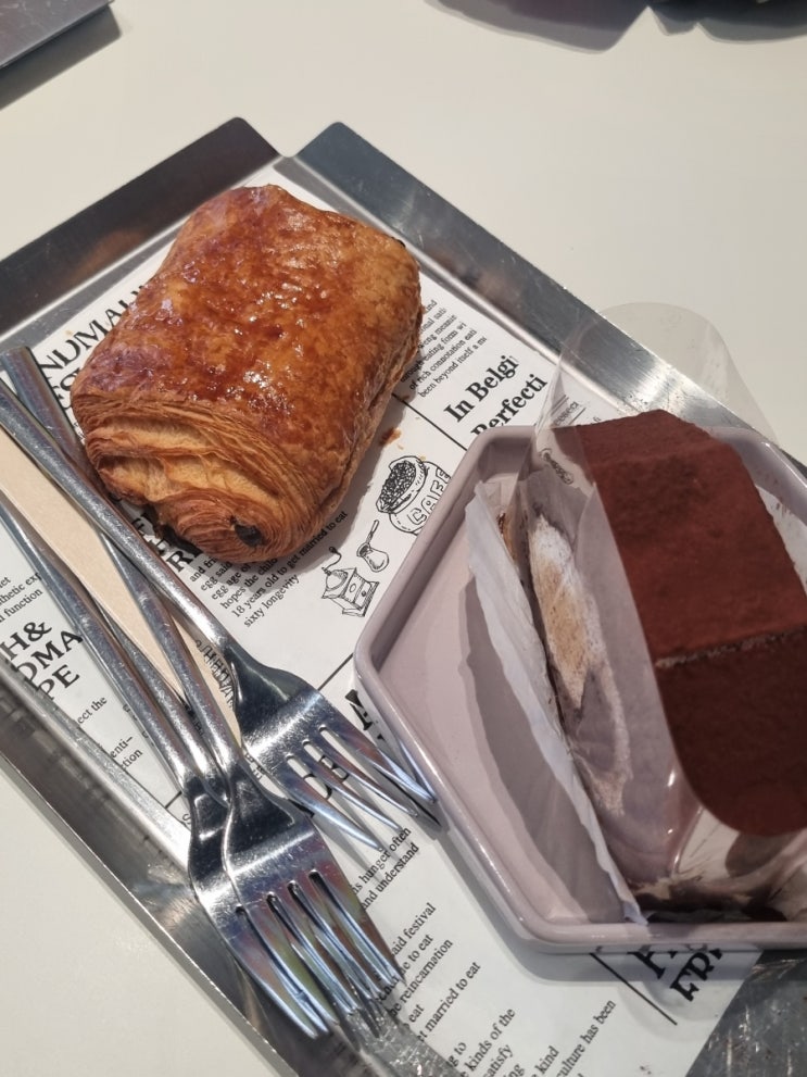  진주 카페 추천 연하루 디저트 남강뷰 맛집 내돈내산 솔직 후기