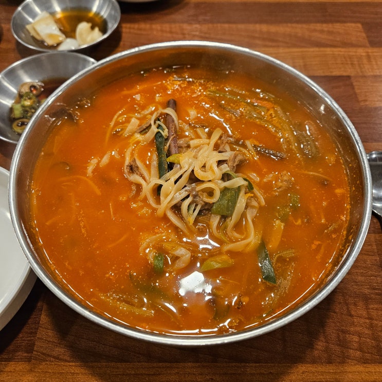  종로5가역 광장시장 식당, 광장동문육회 내돈내산 솔직후기