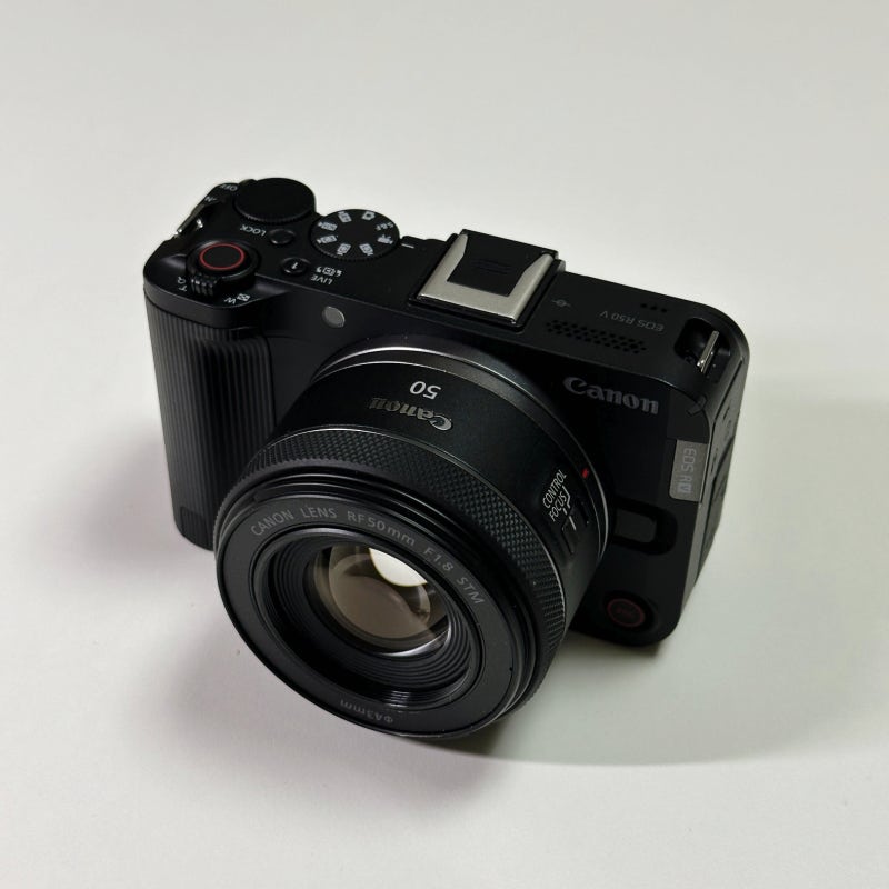 캐논R50V 렌즈추천 RF 50mm f/1.8 렌즈
