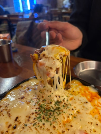 [신림역 술집/신림역맛집/신림포차] 미친 가성비!! 미국 감성 낭낭한 신림역 술집, 찰리삼촌 포장마차