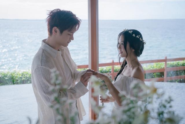 지수X서인국 ‘월간남친’, 넷플릭스 글로벌 1위... K-로코 저력 입증