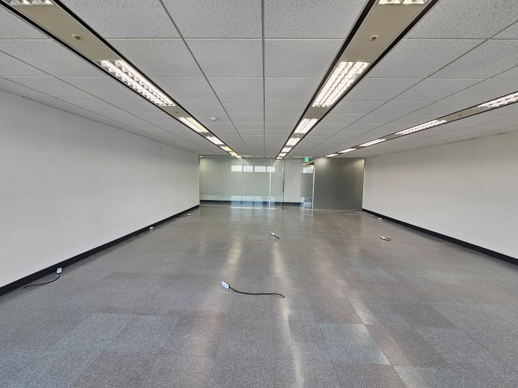  전용 30평 상암DMC사무실 임대 이전 사례