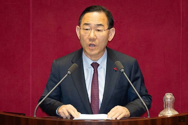 주호영, 호남출신이 대구를 아느냐?...이정현, 대구서 꿩먹고 알먹고 털까지 챙겨