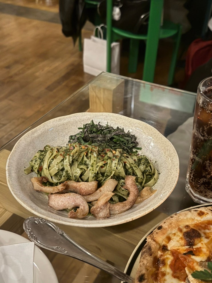  한남동 양식 맛집 구구구 | 주택 개조 감성 브런치 맛집 후기