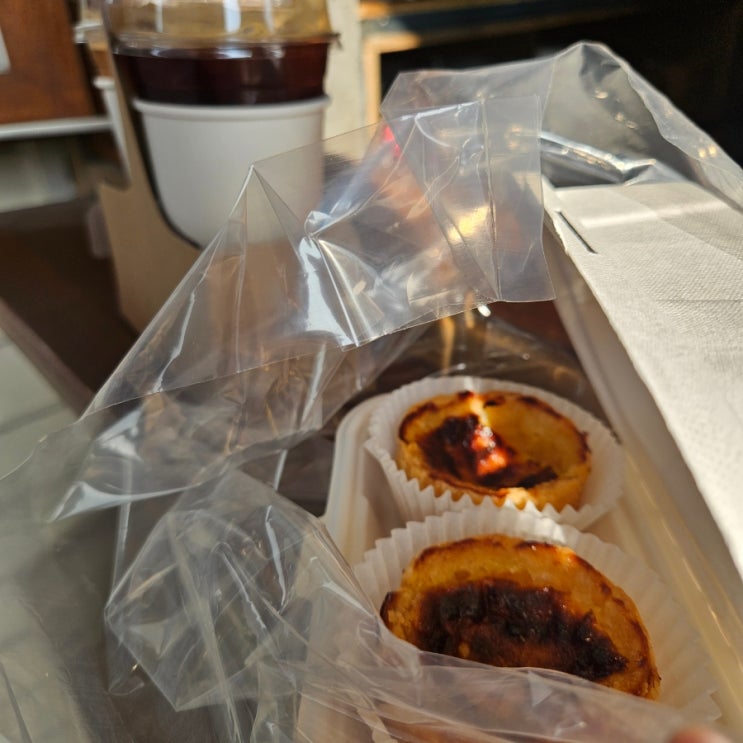  부산역 카페 추천 커피와 에그타르트가 맛있는 딥커피스트릿