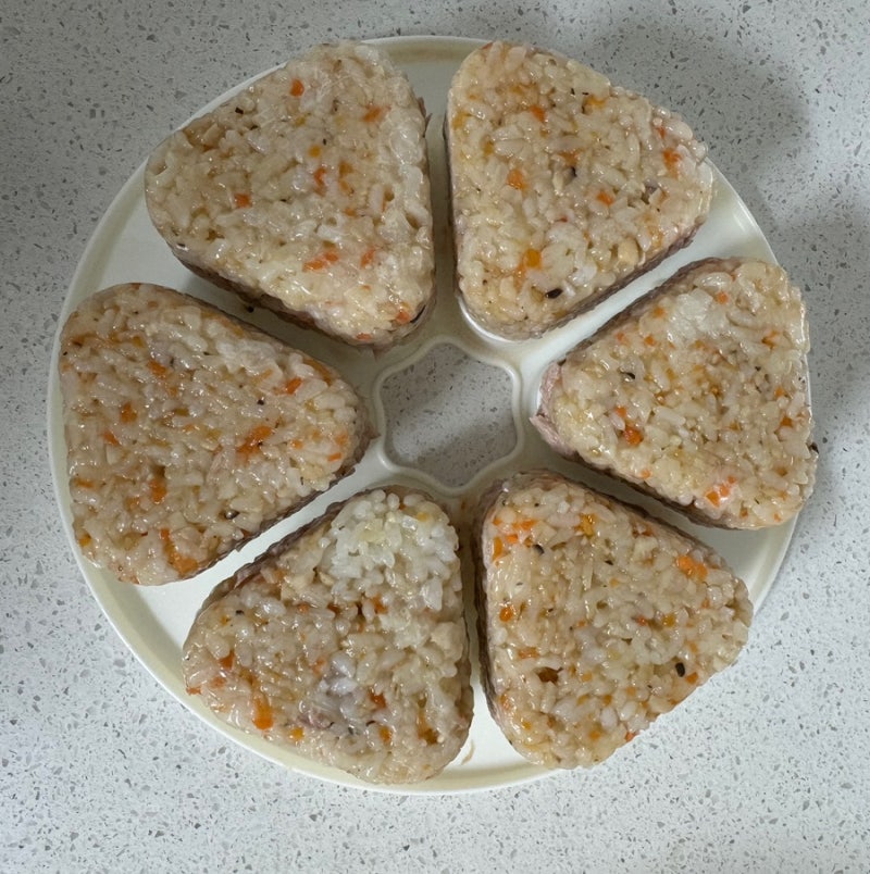 밀프랩 아침메뉴 추천  참치마요 삼각주먹밥 만들기 (feat. 밀프랩 냉동보관 레시피)