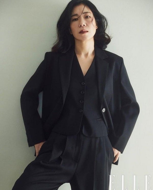 배우 염혜란 프로필, 국어교사 꿈에서 믿고 보는 배우가 된 이유