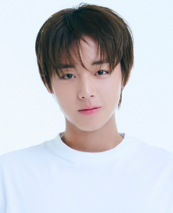 “윙크남에서 천만 배우까지” 박지훈 인생 스토리 총정리
