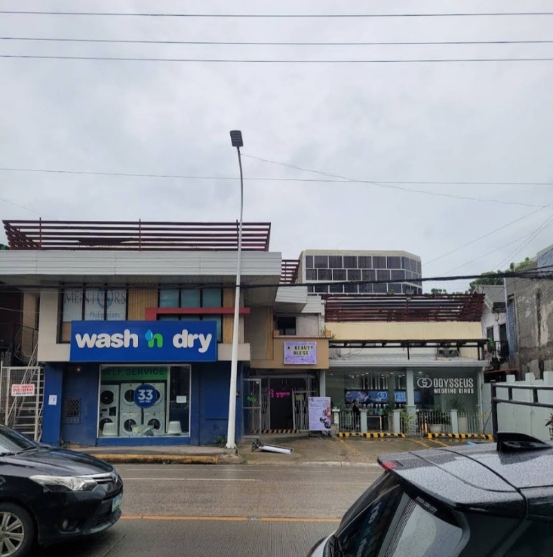 세부시티 네일샵 로컬과 한인샵의 중간쯤 작은 뷰티살롱 🤗 k beauty bless