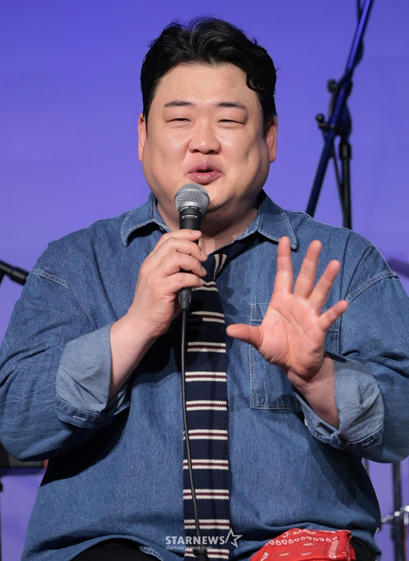 팬 무시 논란 때문? 김준현 5년 만에 SM C&C 결별 소식