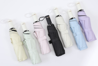 일상생활에 필수인 우산 쇼핑몰 !