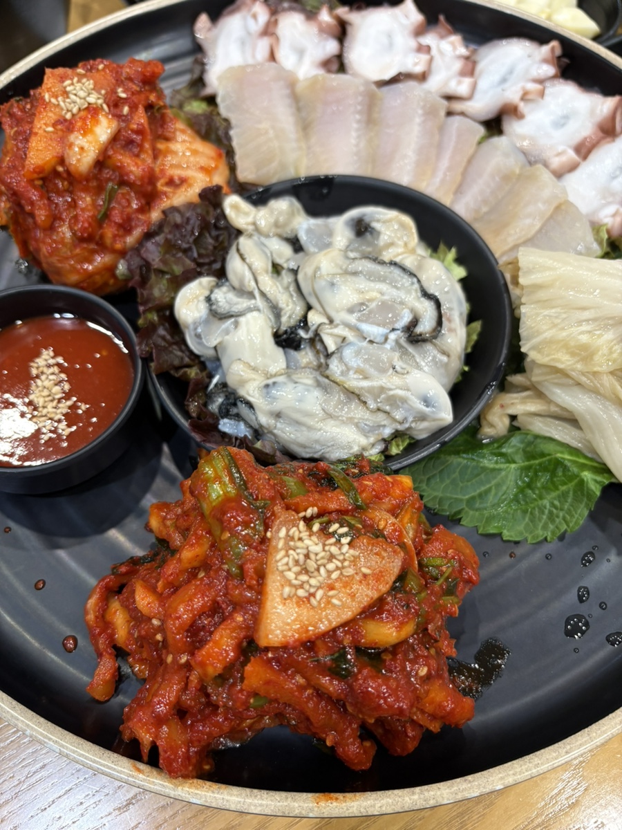 상상보쌈칼국수 사진 3