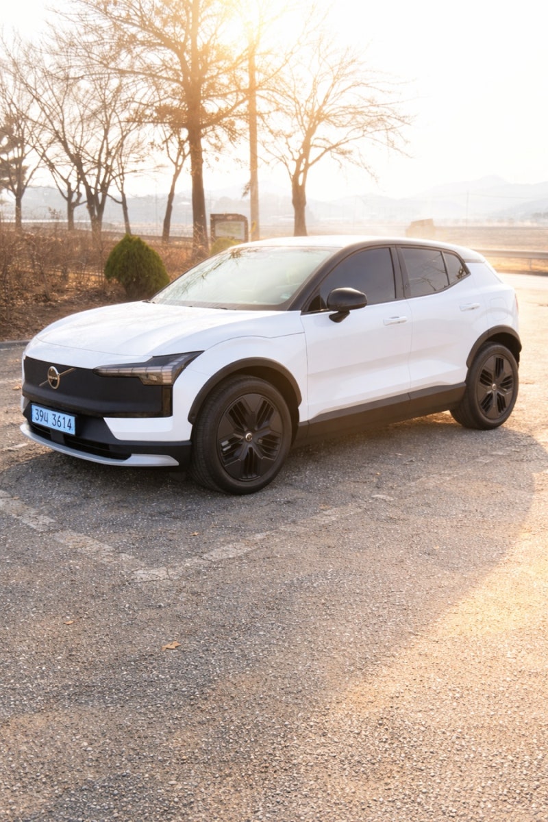 [VOLVO] 볼보 EX30CC 시승기, 모델3 롱레인지 오너의 EX30CC 4박5일 시승 후 리얼 후기, 솔직 비교 : 네이버 블로그