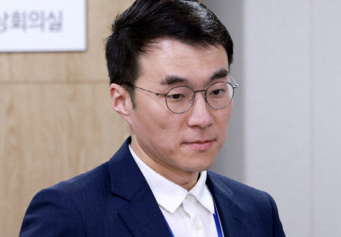 김남국 재산 4억 줄었다는데 무슨 일