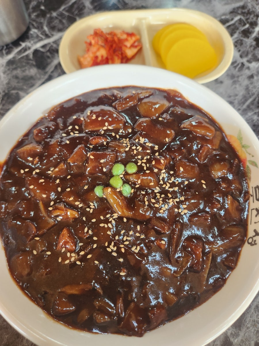 홍콩각황궁쟁반짜장 사진 4