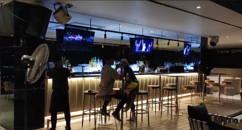 필리핀 세부시티 it파크근처 루프탑 바 Verified Rooftop Bar 