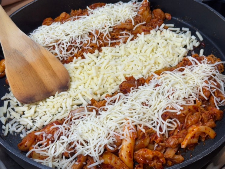  고수닭갈비 | 강남역 가성비 맛집 '회식도 가능!'