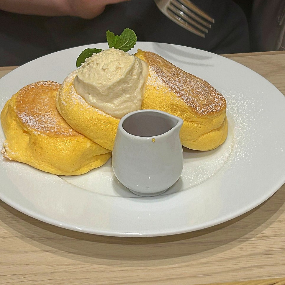 오키나와 나하공항 근처 맛집 BEST 3 구글맵 리뷰 추천 (세나가섬 우미카지 테라스 팬케이크 카페,타코라이스,소바)