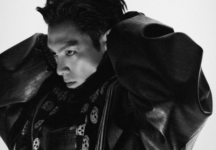  탑(T.O.P), 데뷔 20년 만의 첫 정규 다중관점으로 정면돌파 - 빅뱅 탈퇴부터 오징어 게임2 논란까지